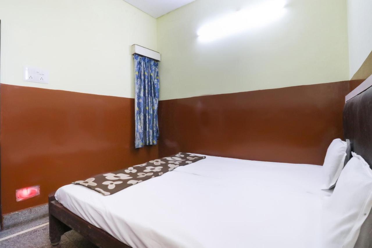 Spot On Hotel Monu Raipur  Bagian luar foto